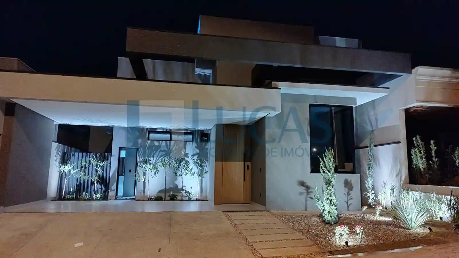 Casa de Condomínio com 3 quartos à venda, 240m² — foto 5 de 6