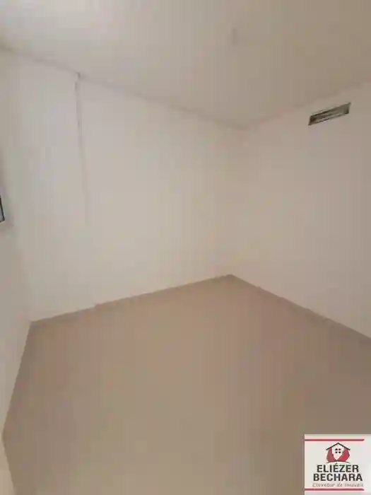 Apartamento com 3 quartos à venda, 80m² — foto 9 de 10