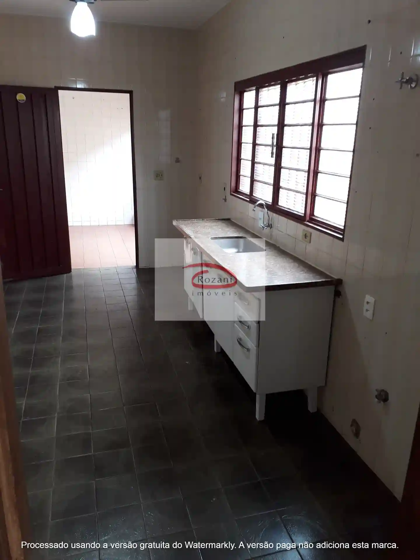 Casa com 3 quartos para aluguel, 220m² — foto 21 de 31