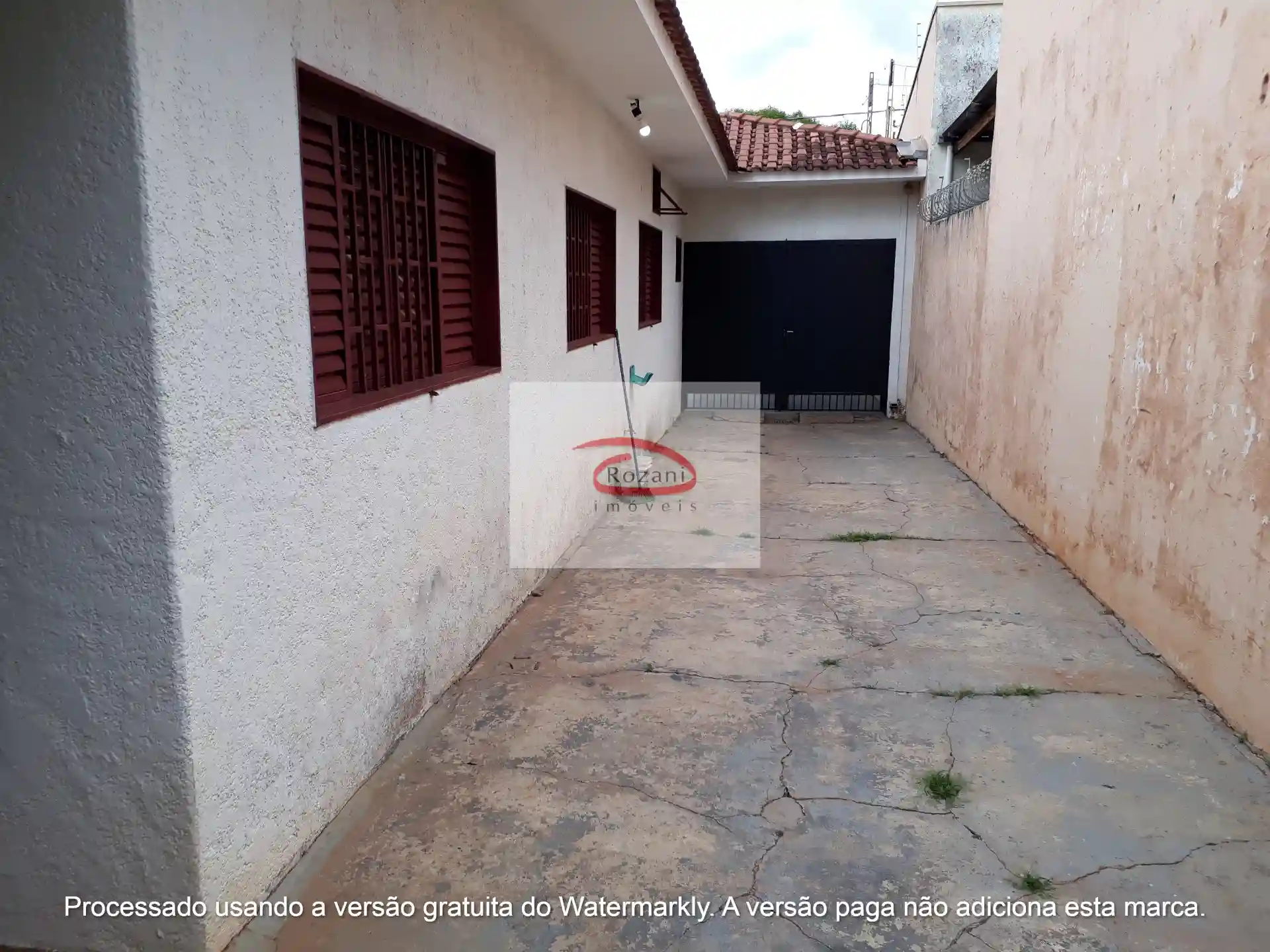 Casa com 3 quartos para aluguel, 220m² — foto 29 de 31