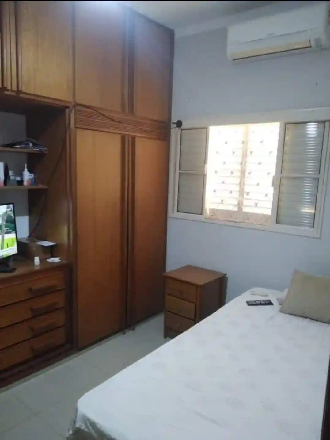 Casa com 3 quartos à venda, 242m² — foto 10 de 19