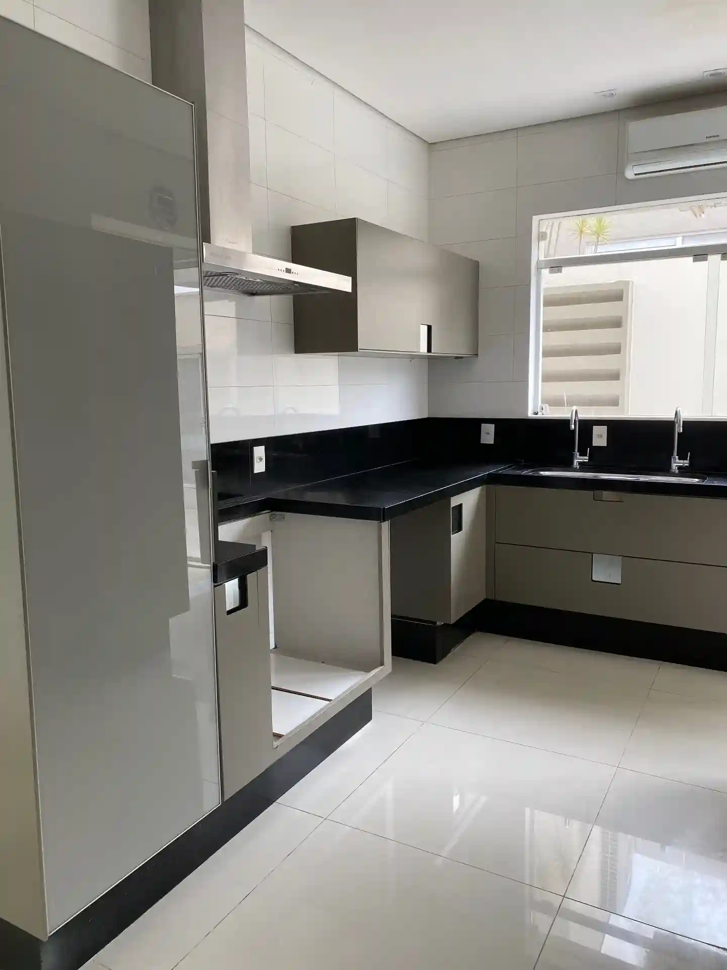 Casa  à venda, 505m² — foto 3 de 36