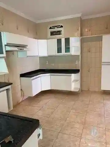 Casa  à venda, 185m² — foto 9 de 16