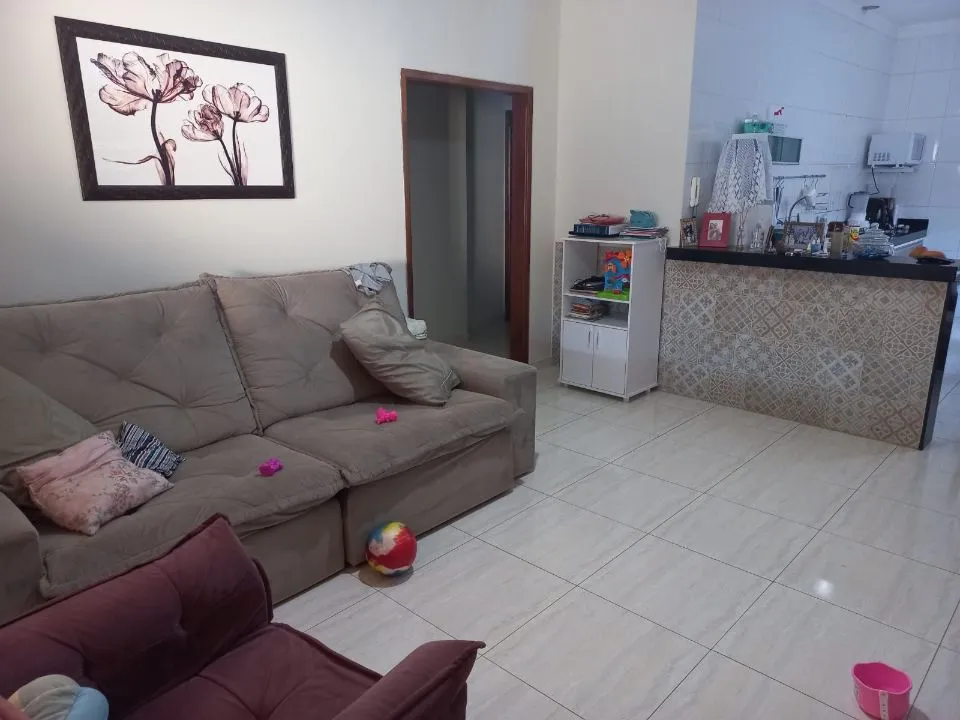 Casa à venda — foto 4 de 12