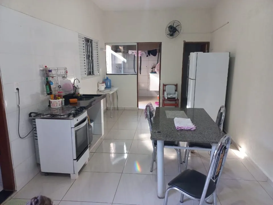 Casa à venda — foto 5 de 12