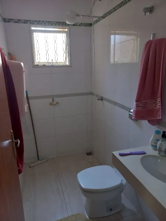 Casa à venda — foto 10 de 12