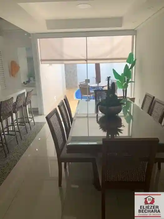 Casa de Condomínio com 3 quartos à venda, 165m² — foto 6 de 28