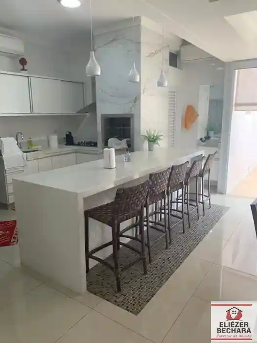 Casa de Condomínio com 3 quartos à venda, 165m² — foto 5 de 28