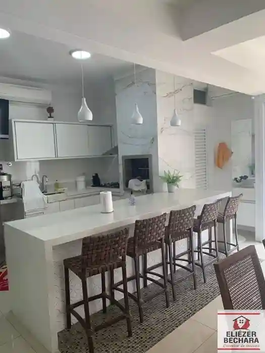 Casa de Condomínio com 3 quartos à venda, 165m² — foto 3 de 28