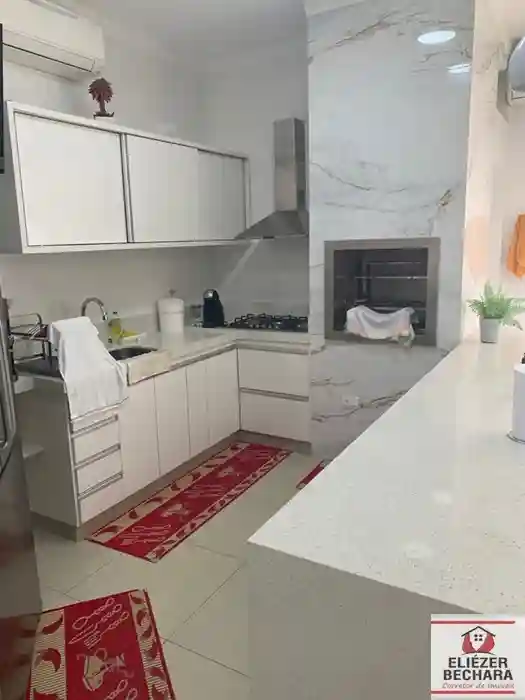 Casa de Condomínio com 3 quartos à venda, 165m² — foto 7 de 28