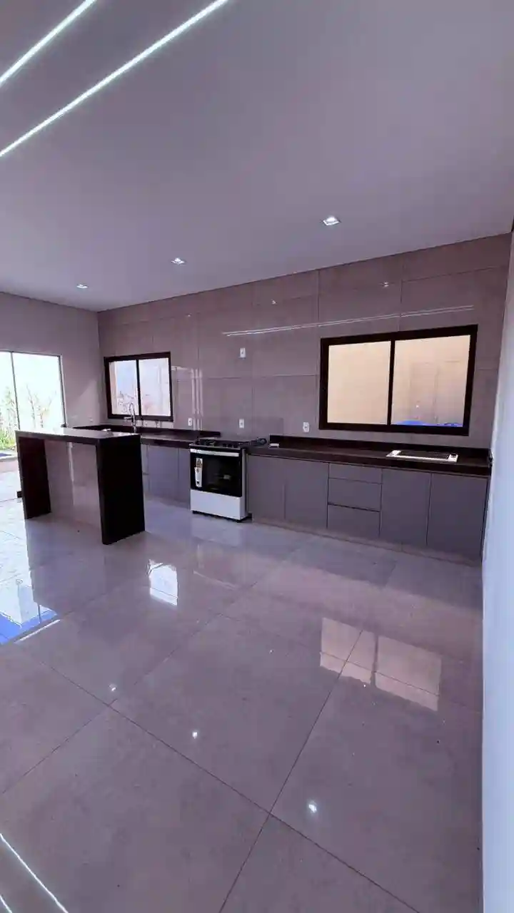 Casa de Condomínio com 3 quartos à venda, 253m² — foto 14 de 21