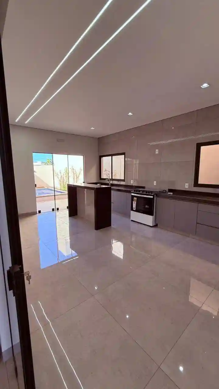 Casa de Condomínio com 3 quartos à venda, 253m² — foto 16 de 21