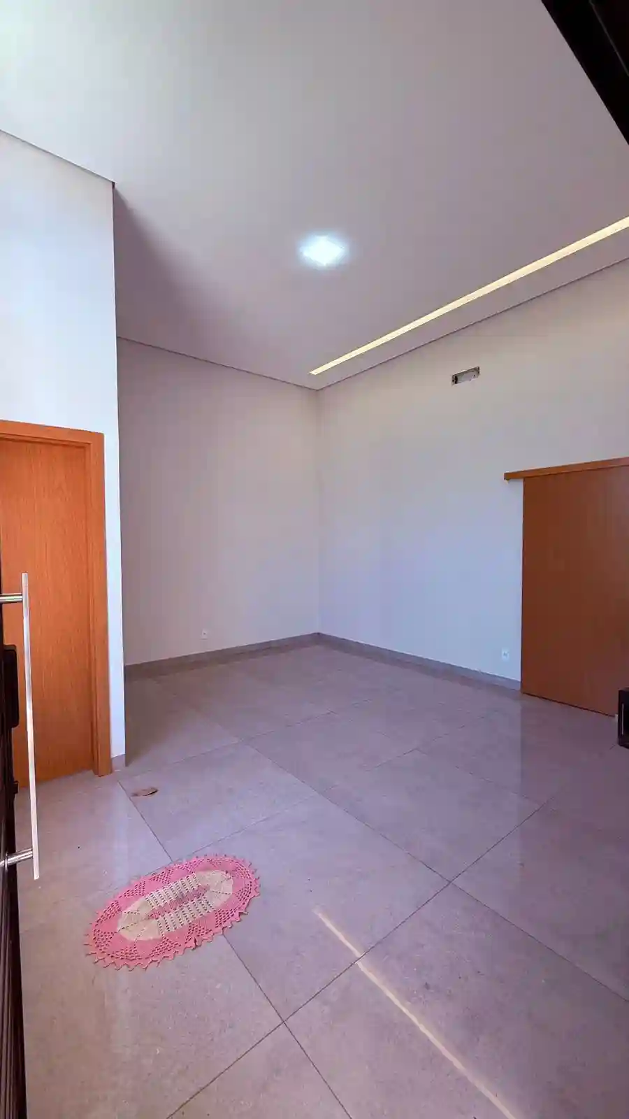Casa de Condomínio com 3 quartos à venda, 253m² — foto 3 de 21