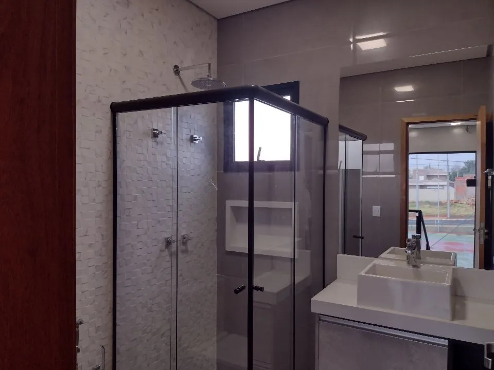 Casa de Condomínio com 3 quartos à venda, 203m² — foto 3 de 16