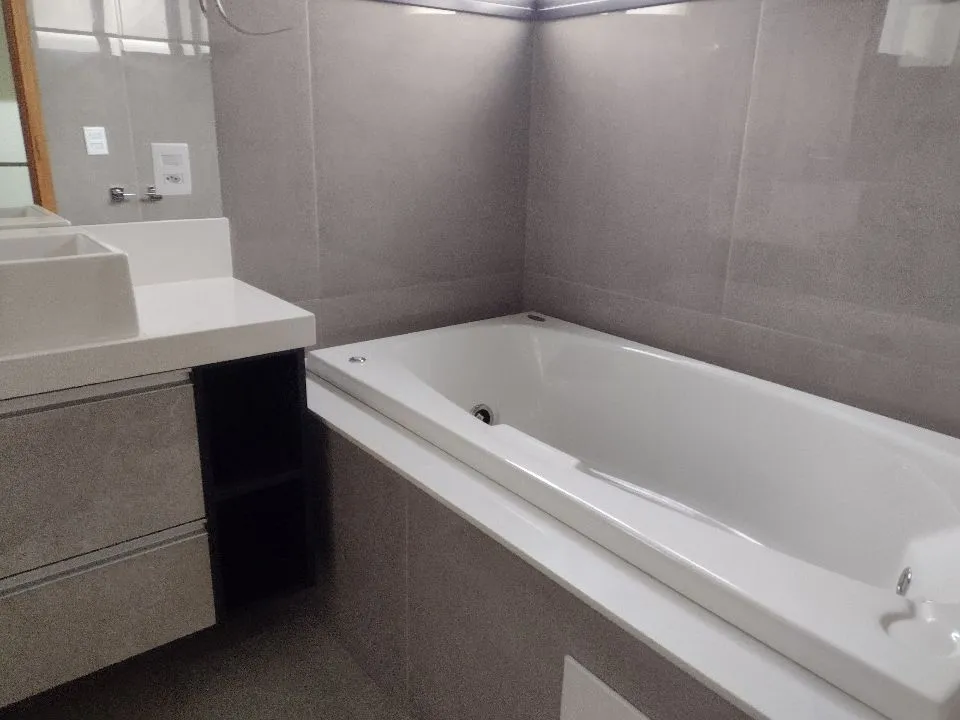 Casa de Condomínio com 3 quartos à venda, 203m² — foto 4 de 16