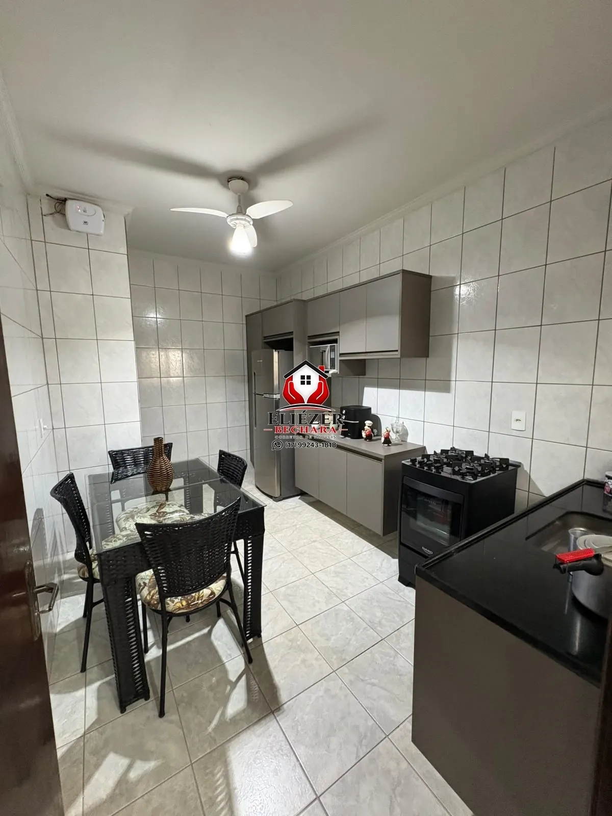 Casa com 3 quartos à venda, 170m² — foto 20 de 27