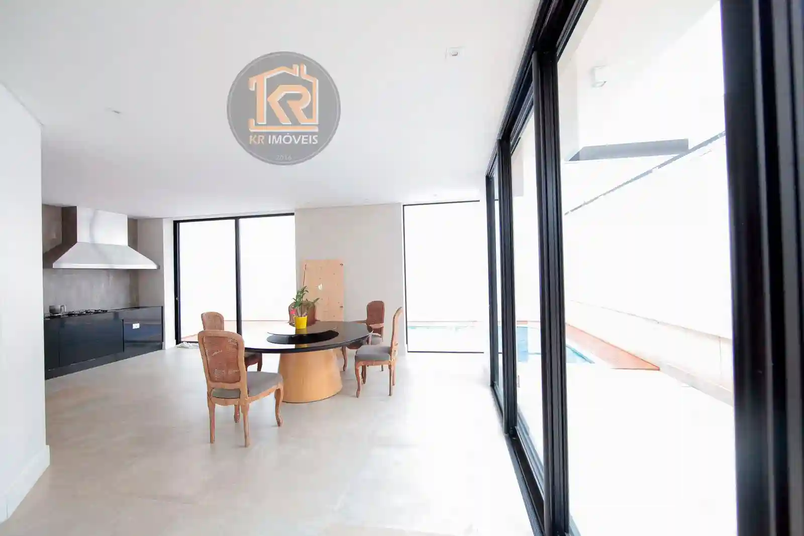 Casa de Condomínio com 3 quartos à venda, 265m² — foto 7 de 17