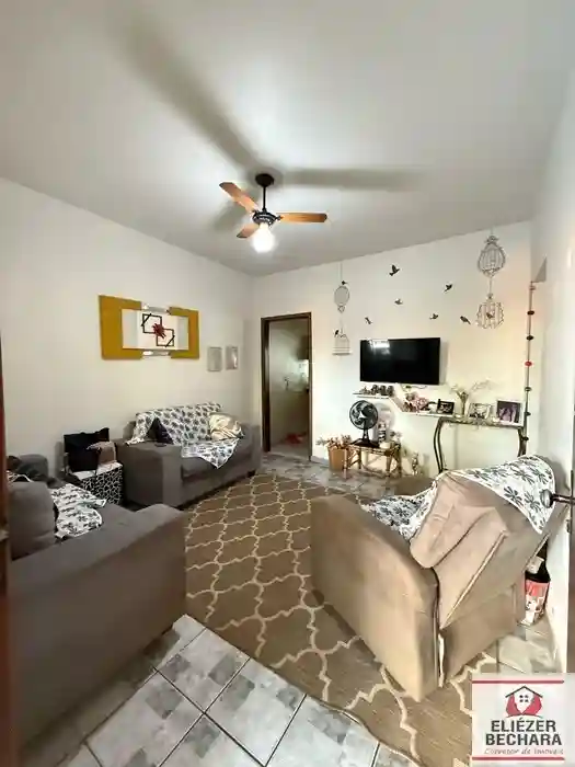 Casa com 3 quartos à venda, 100m² — foto 1 de 25