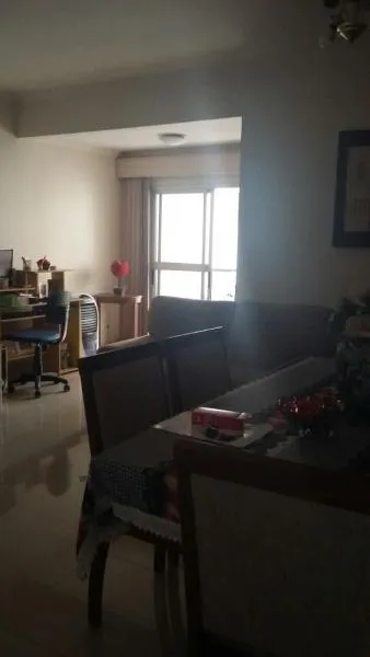 Apartamento à venda — foto 2 de 2