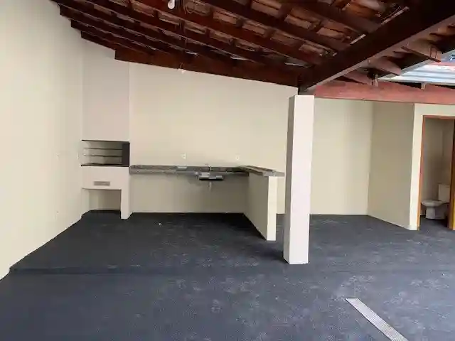 Casa de Condomínio com 3 quartos à venda, 351m² — foto 2 de 49