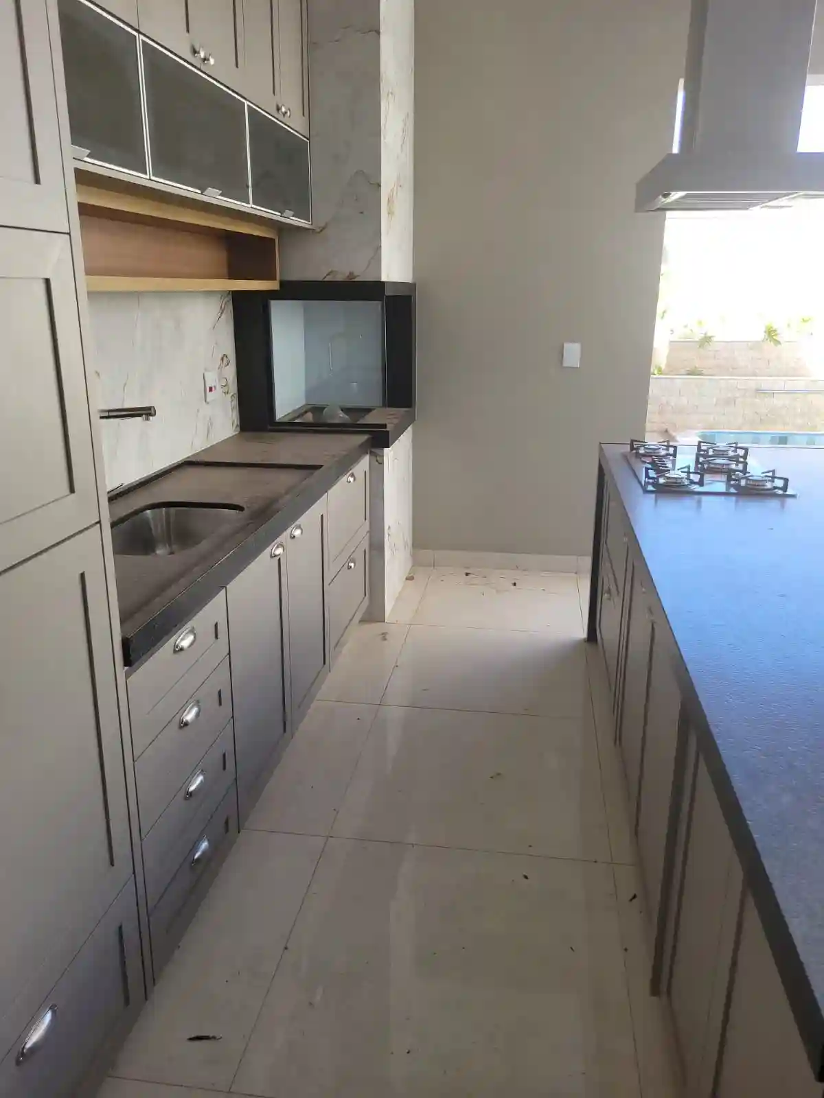 Casa de Condomínio com 3 quartos à venda, 189m² — foto 3 de 21