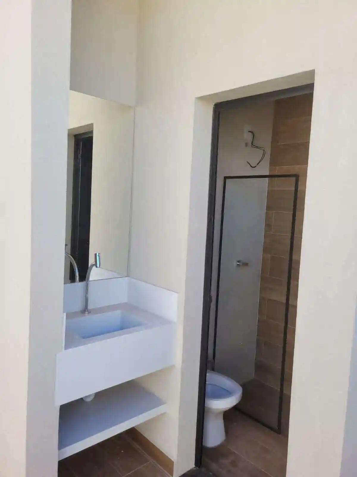 Casa de Condomínio com 3 quartos à venda, 189m² — foto 4 de 21