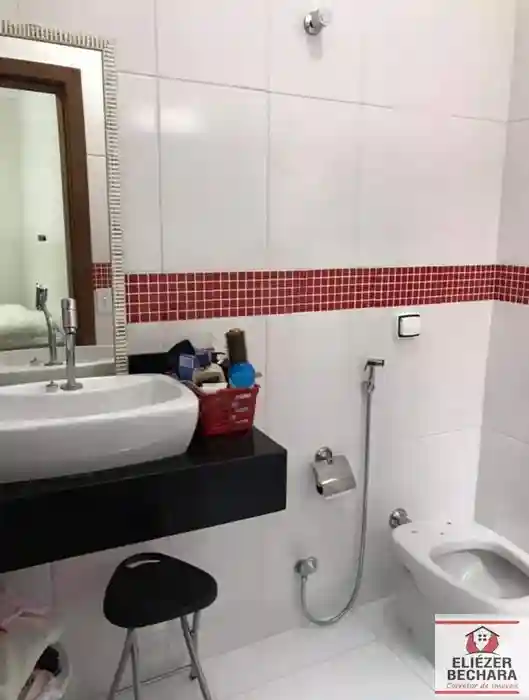 Casa com 3 quartos à venda, 134m² — foto 10 de 18