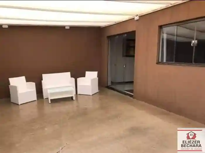 Casa com 3 quartos à venda, 134m² — foto 3 de 18