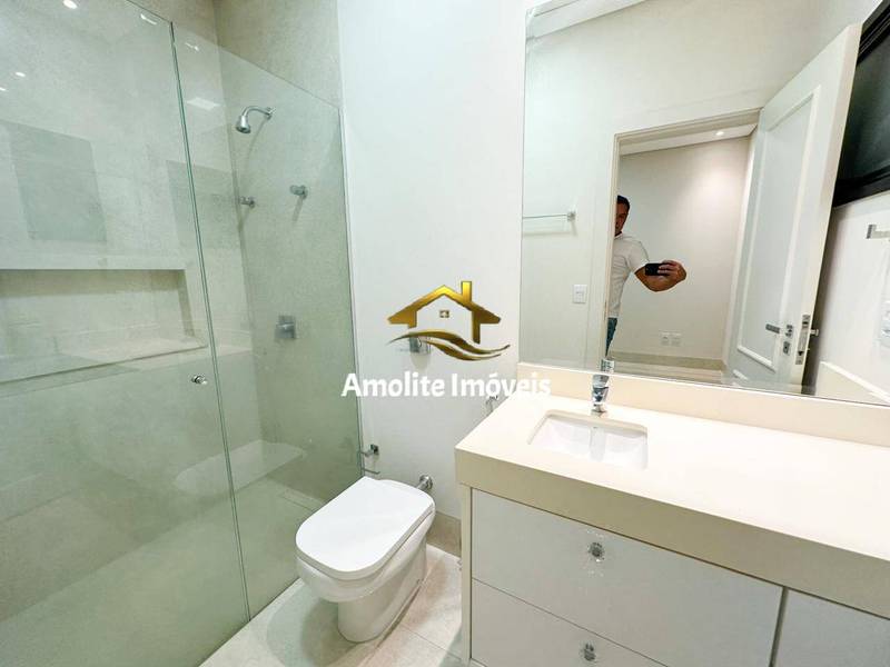 Casa de Condomínio com 3 quartos à venda, 250m² — foto 16 de 18