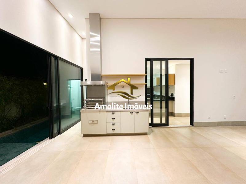 Casa de Condomínio com 3 quartos à venda, 250m² — foto 6 de 18