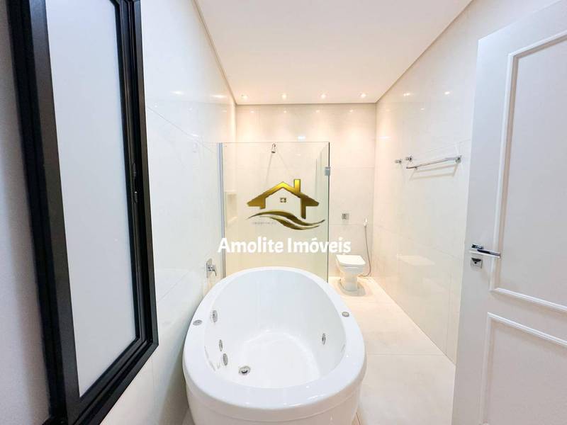 Casa de Condomínio com 3 quartos à venda, 250m² — foto 12 de 18