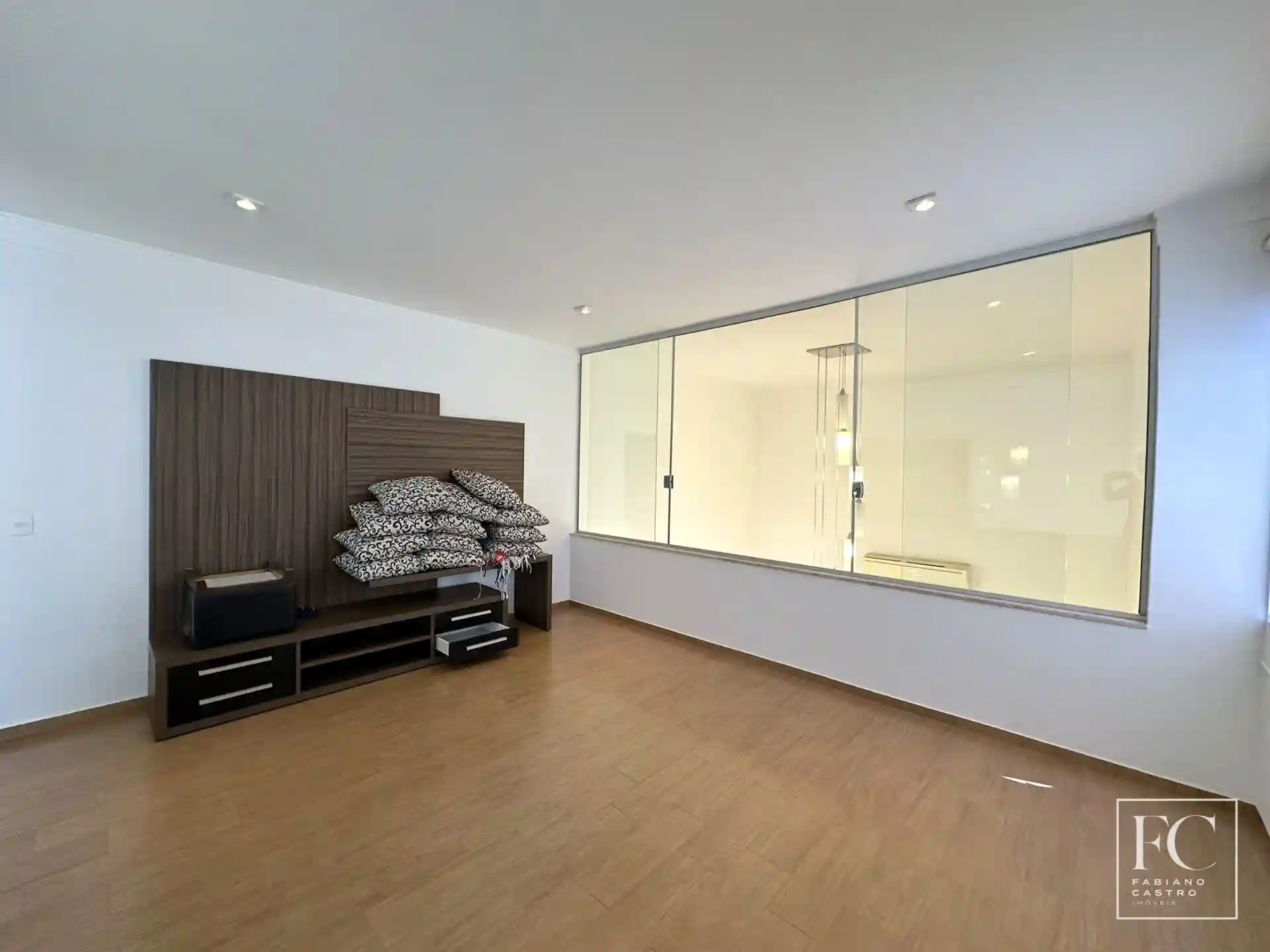 Sobrado com 4 quartos à venda, 380m² — foto 24 de 25