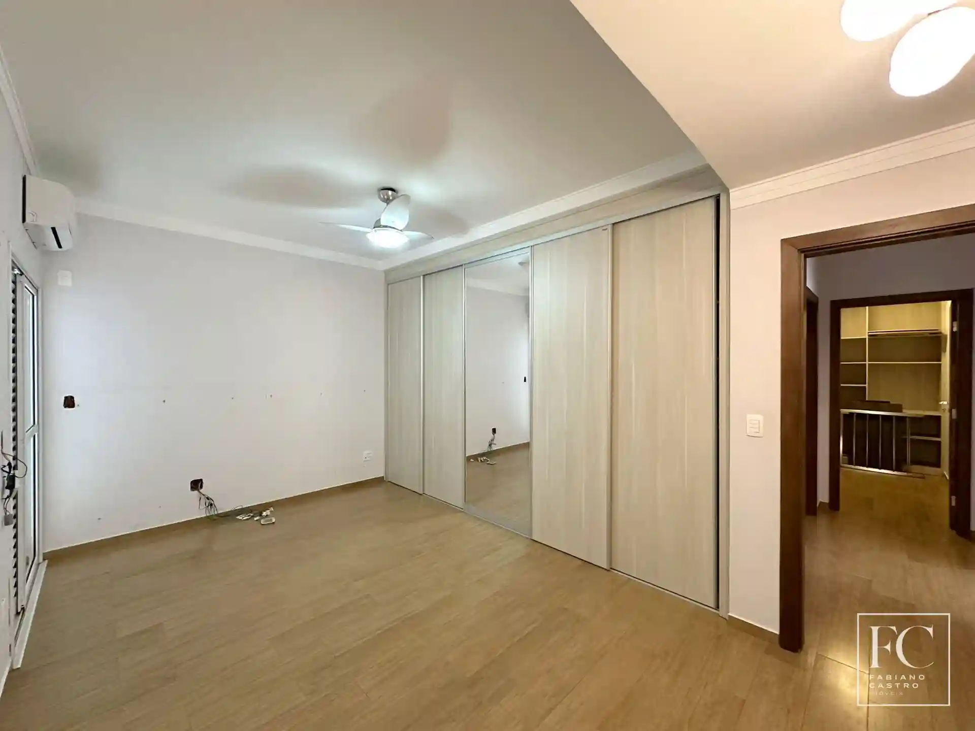 Sobrado com 4 quartos à venda, 380m² — foto 19 de 25