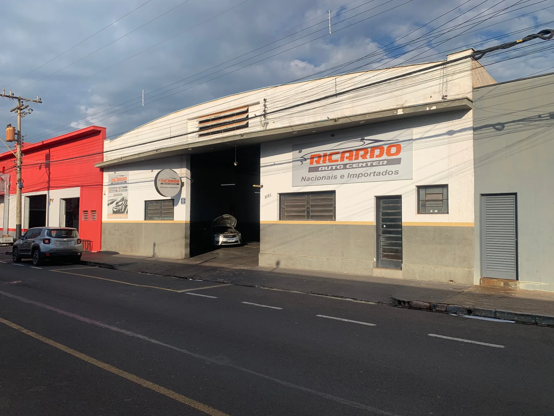 Loja / Salão / Ponto Comercial à venda, 600m² — foto 2 de 4