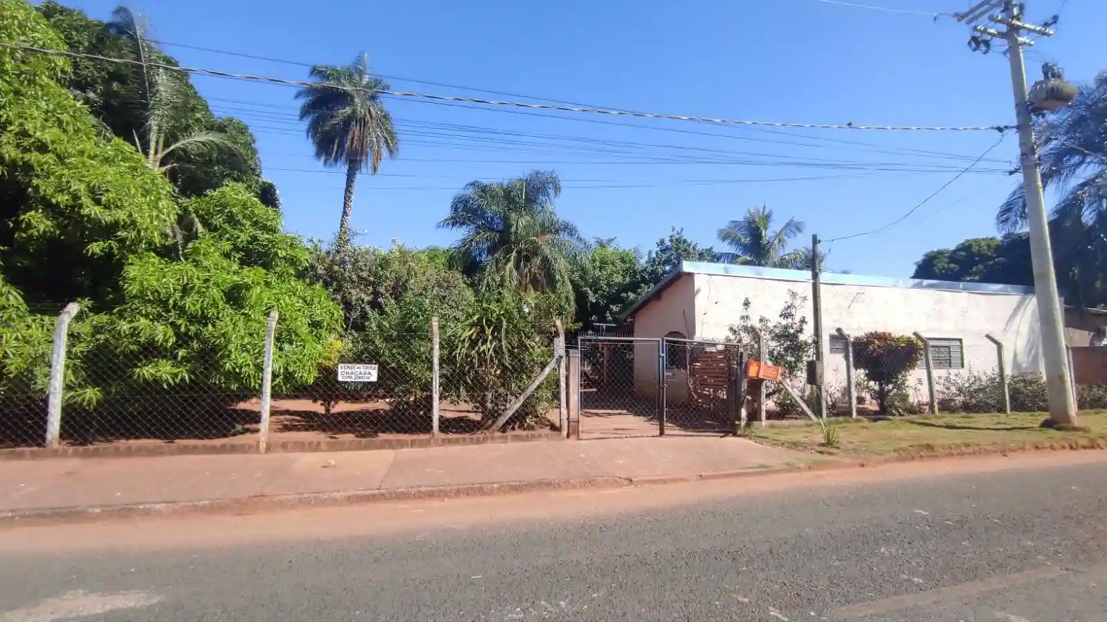 Fazenda / Sítio / Chácara  à venda, 2000m² — foto 1 de 10