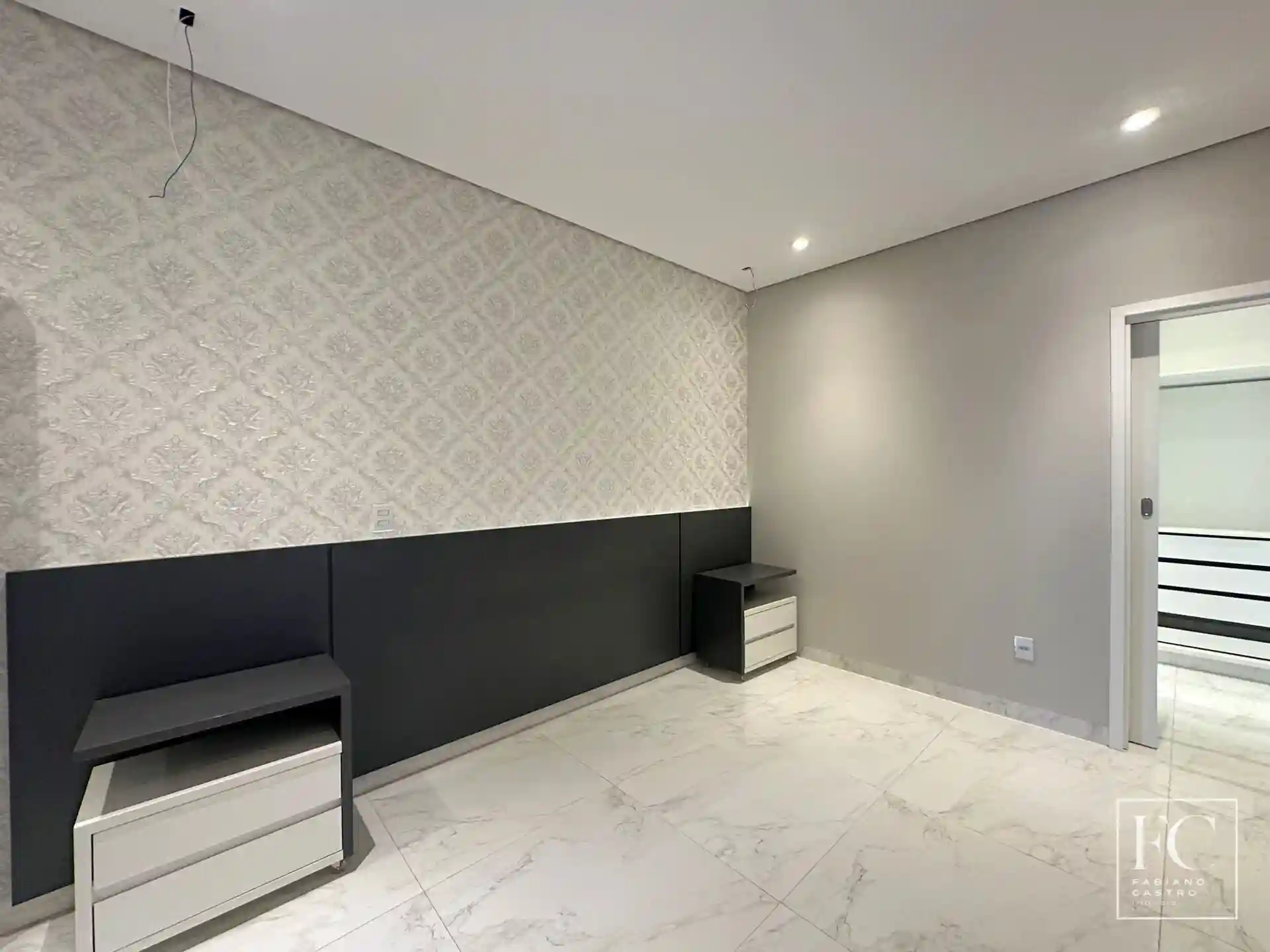 Casa de Condomínio com 3 quartos à venda, 230m² — foto 24 de 33