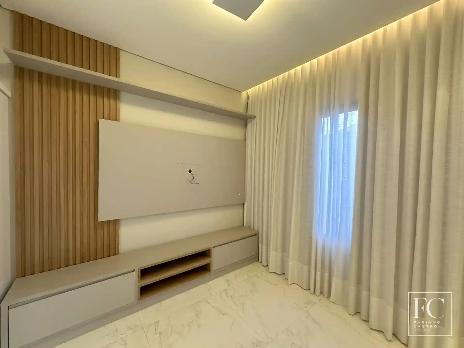 Casa de Condomínio com 3 quartos à venda, 230m² — foto 6 de 33