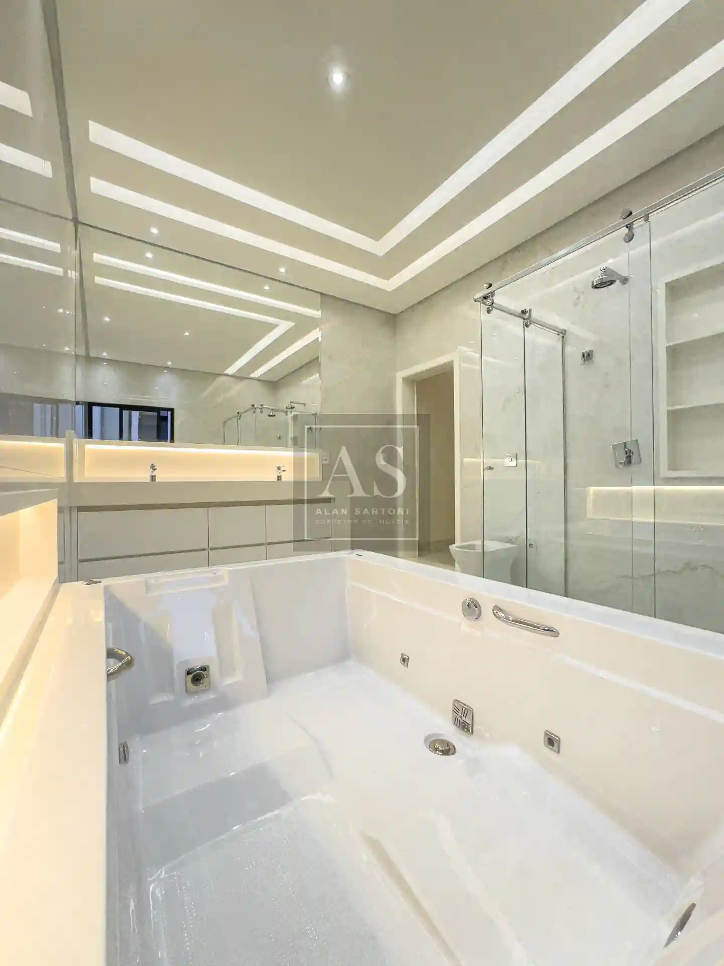 Casa de Condomínio com 3 quartos à venda, 230m² — foto 38 de 39