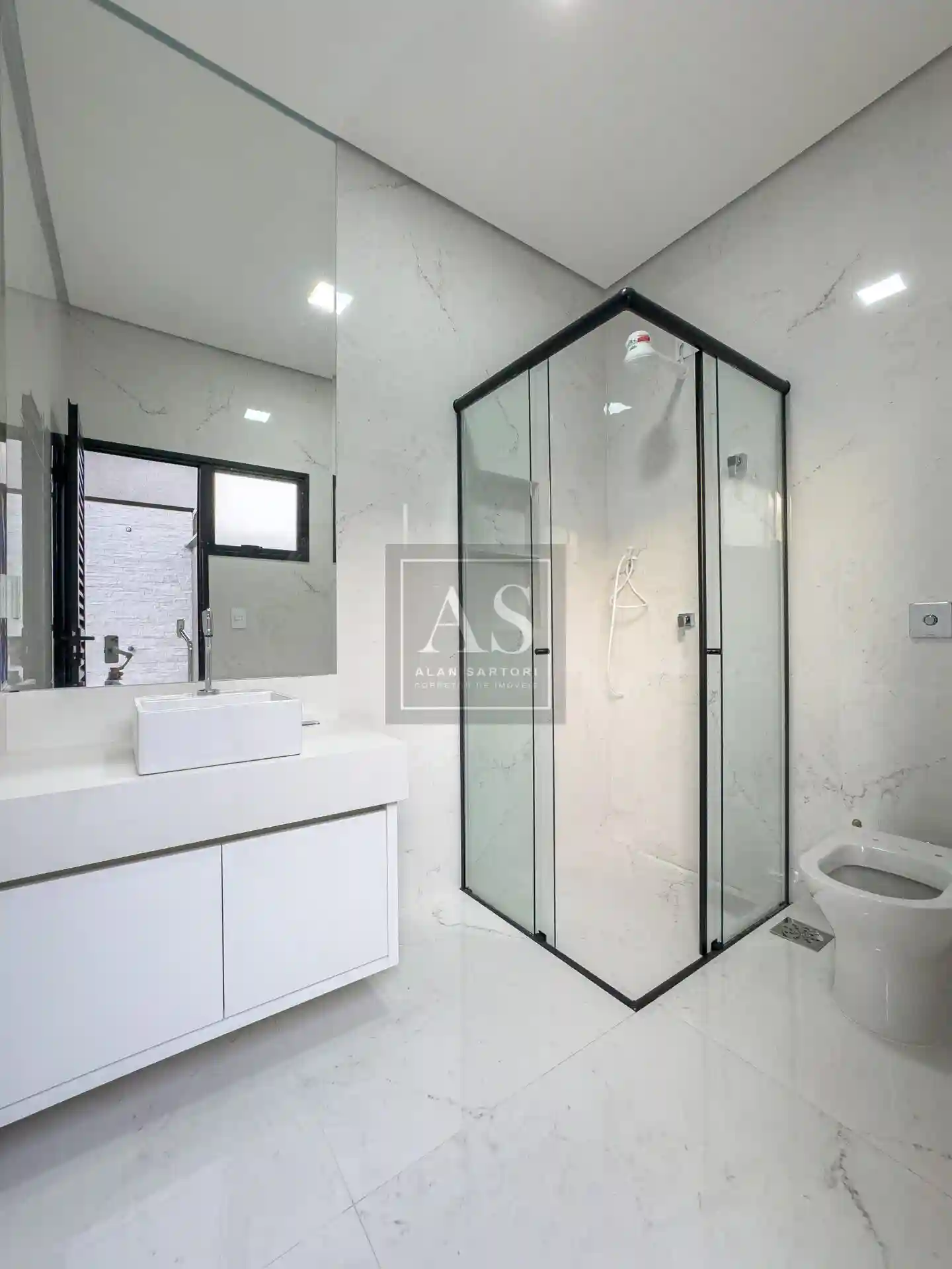 Casa de Condomínio com 3 quartos à venda, 230m² — foto 35 de 39