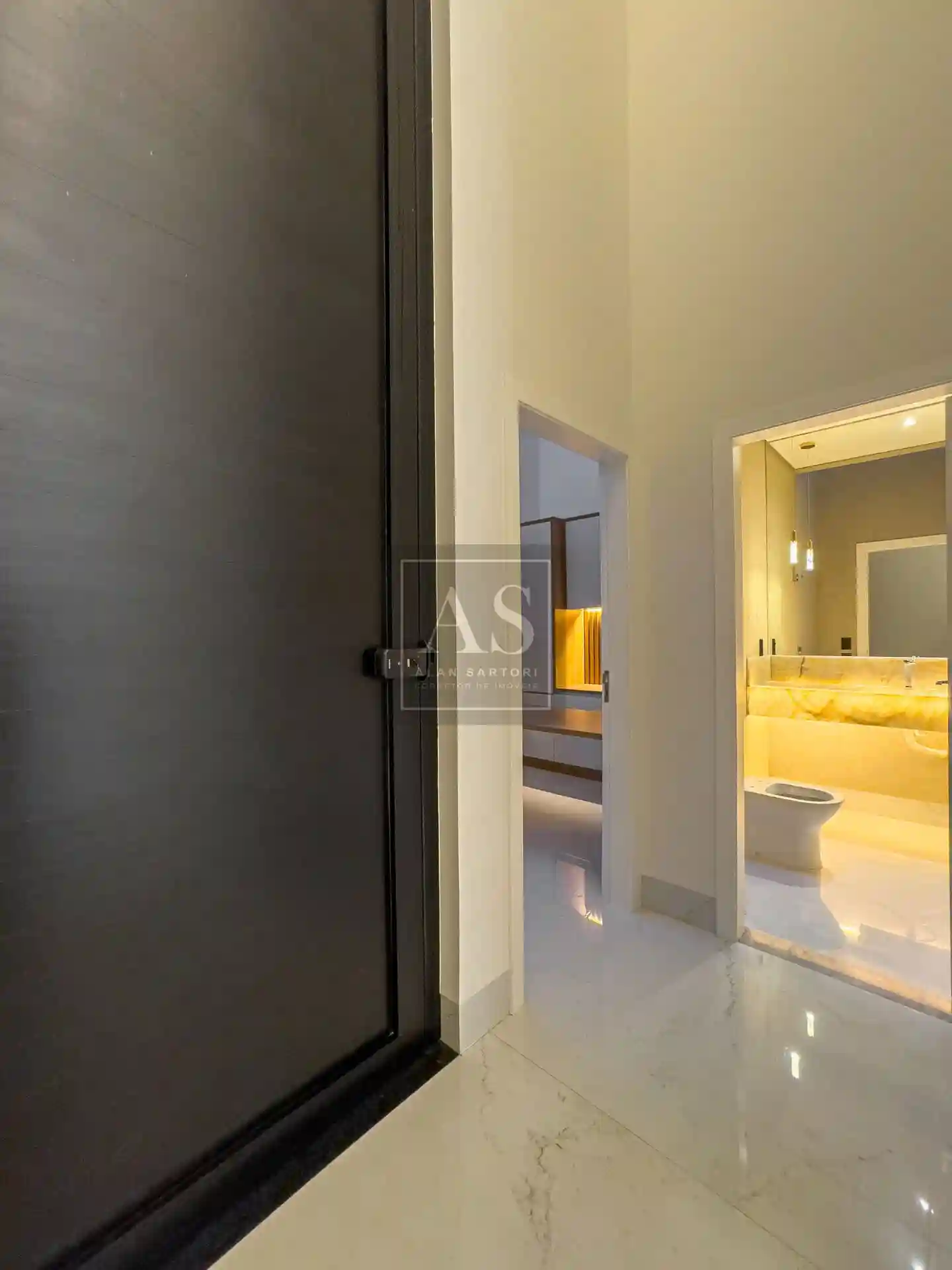 Casa de Condomínio com 3 quartos à venda, 230m² — foto 25 de 39