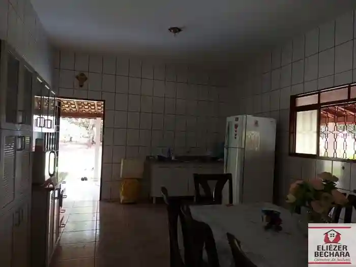 Fazenda / Sítio / Chácara com 2 quartos à venda, 2280m² — foto 2 de 26