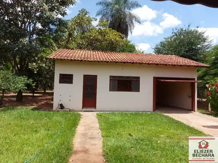 Fazenda / Sítio / Chácara com 2 quartos à venda, 2280m² — foto 1 de 26