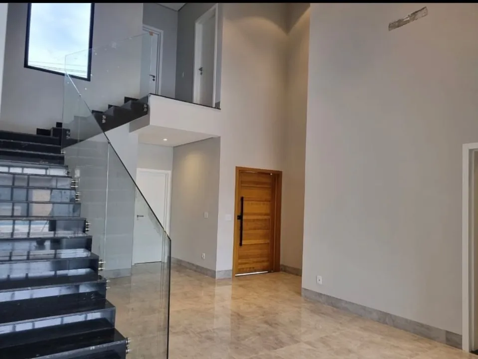 Casa de Condomínio à venda — foto 1 de 4