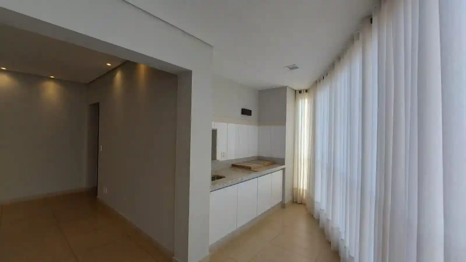 Apartamento com 3 quartos à venda, 163m² — foto 4 de 22