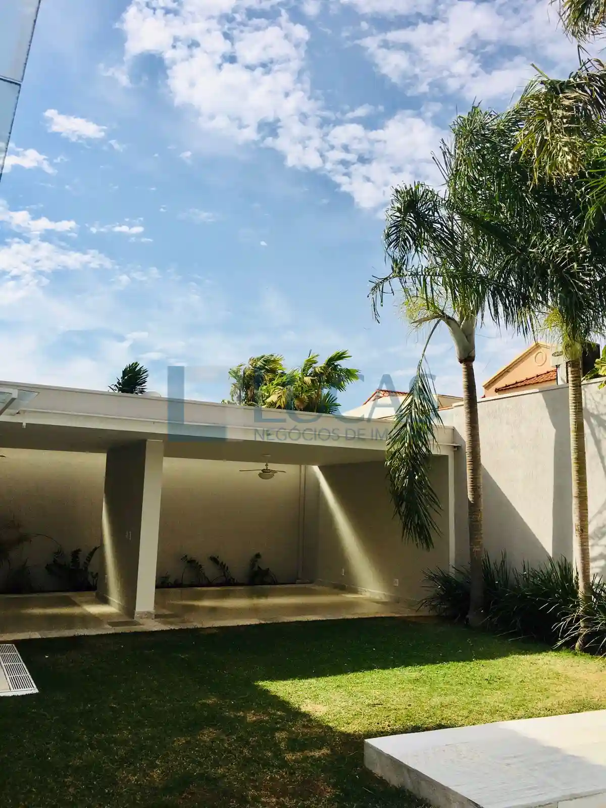Casa de Condomínio com 4 quartos à venda, 380m² — foto 4 de 24