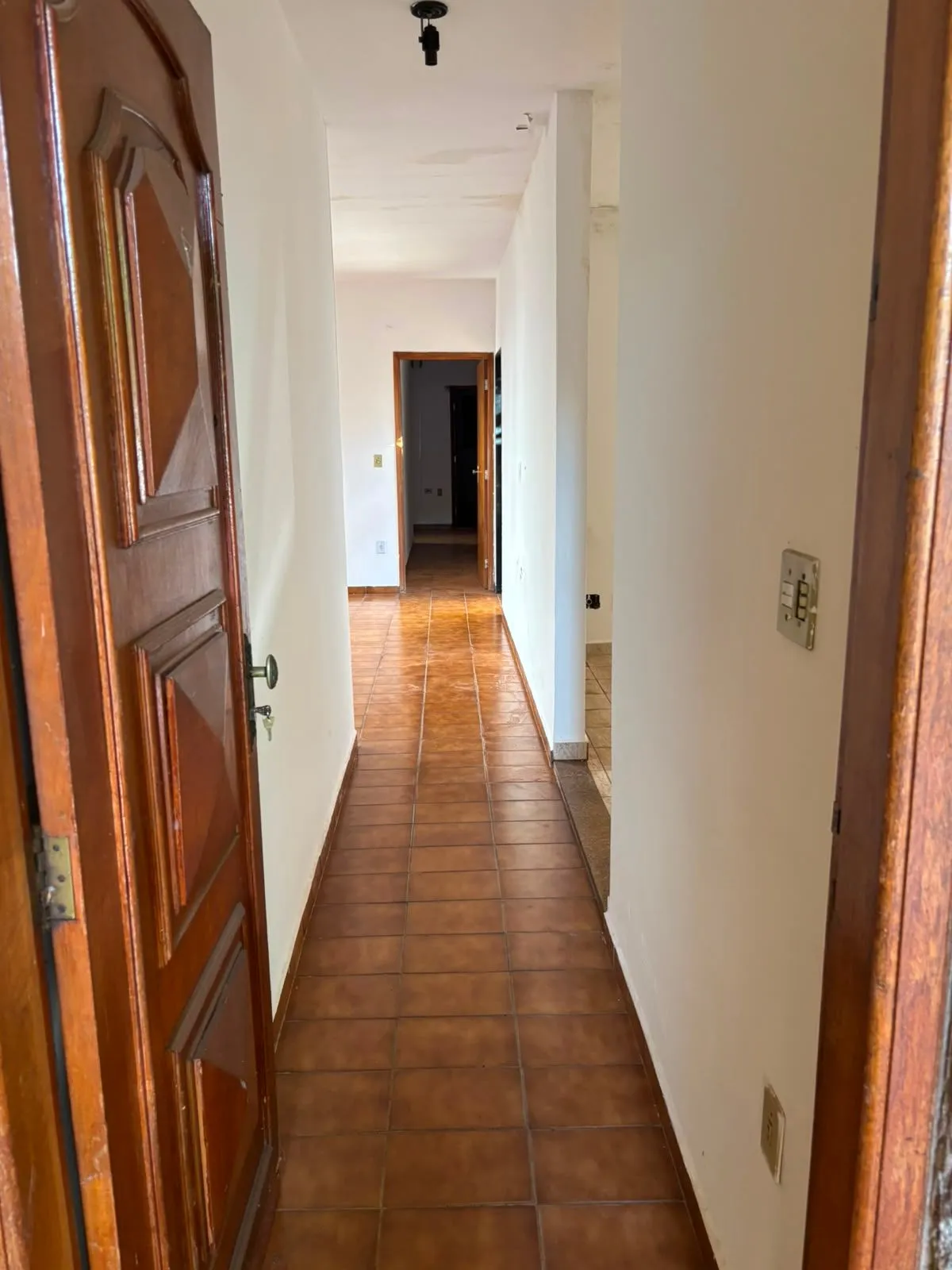 Casa com 4 quartos à venda, 363m² — foto 8 de 11