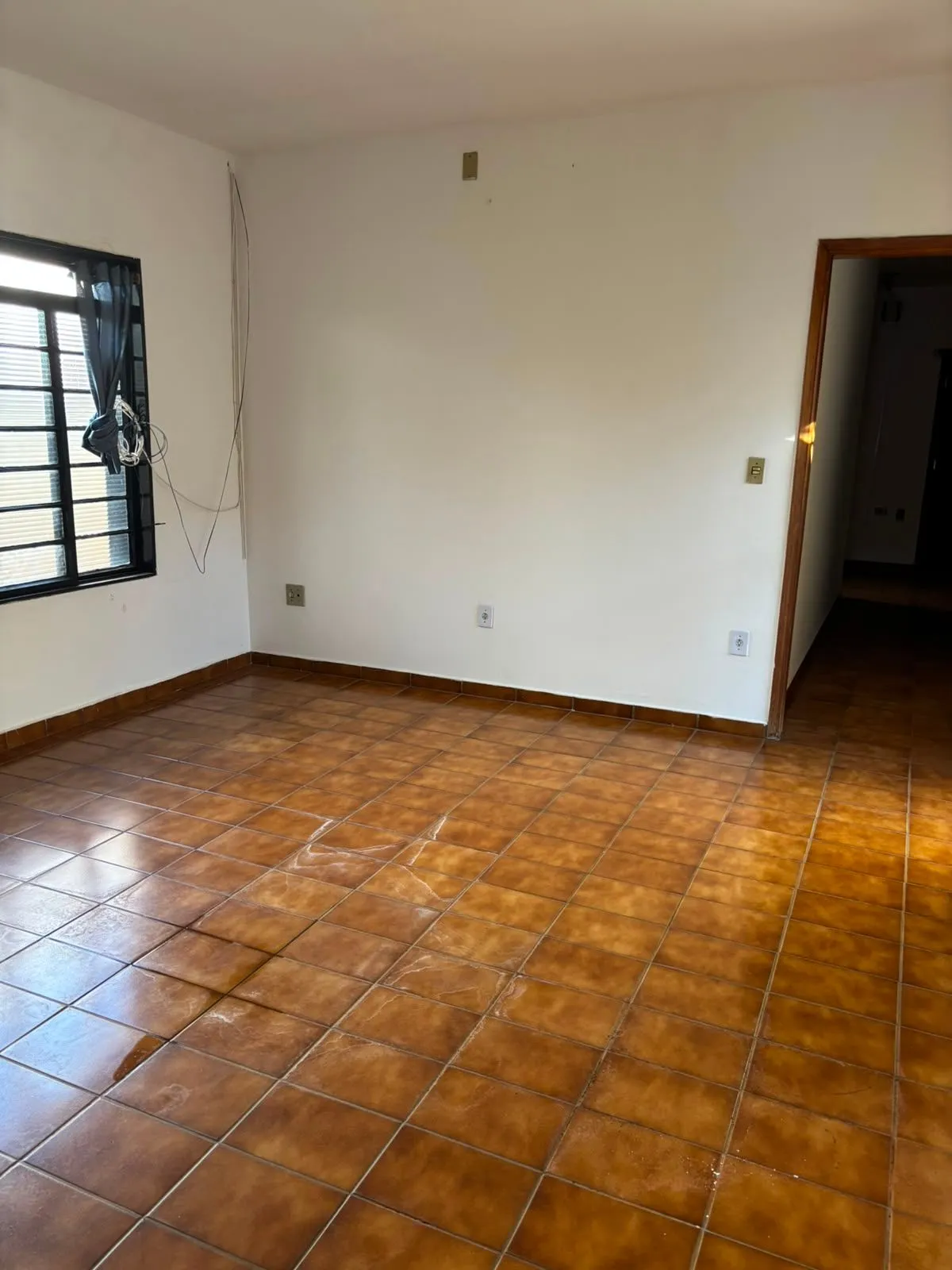 Casa com 4 quartos à venda, 363m² — foto 7 de 11