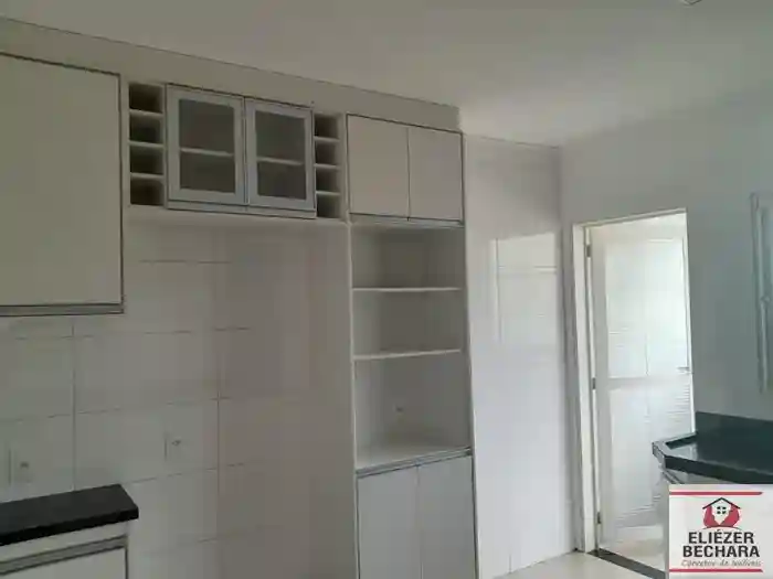 Apartamento com 2 quartos à venda, 80m² — foto 1 de 27
