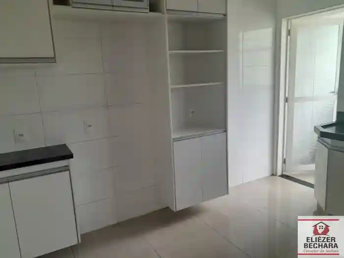 Apartamento com 2 quartos à venda, 80m² — foto 17 de 27