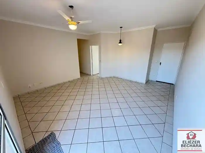 Apartamento com 3 quartos à venda, 100m² — foto 2 de 17